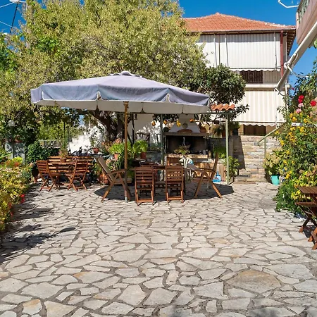 Nontas Homes 35 *